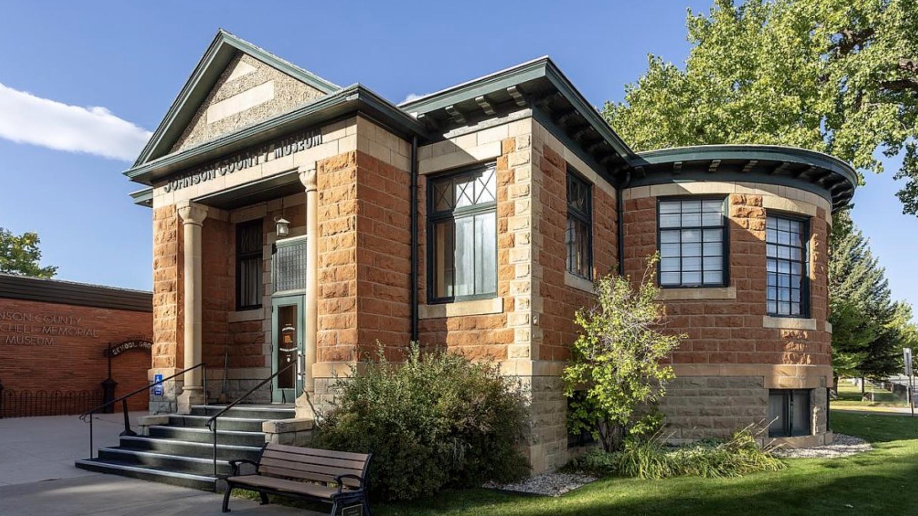 Before Moving To Wyoming, Couple Will Visit All 74 Libraries; Will Make